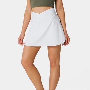 Halara everyday cloudful crossover white skirt